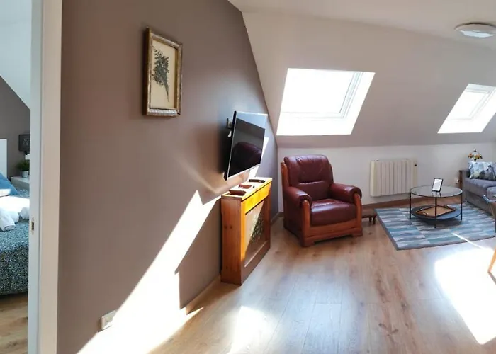 El ático De La Estación Appartamento *